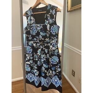 En‎ Focus Studios dress women 10 Navy textured floral Fit And flare